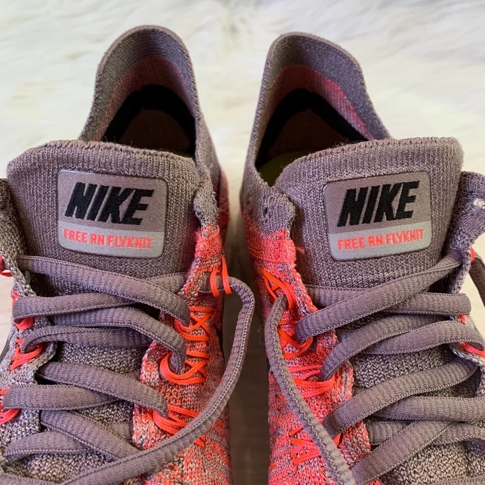 Nike Women’s Free RN Flyknit Sneakers 2017 880844 - Picture 10 of 11